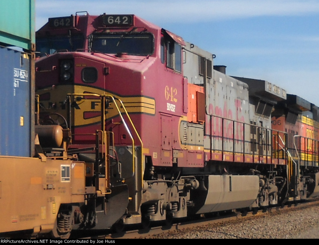 BNSF 4462 West